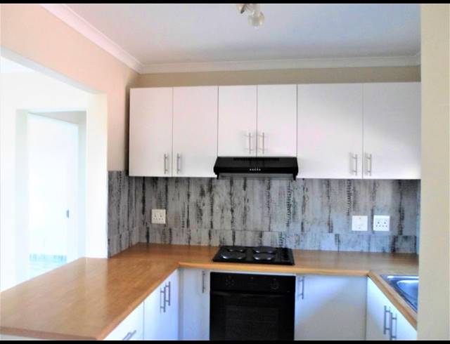 1 BEDROOM PROPERTY TO RENT IN MAYVILLE